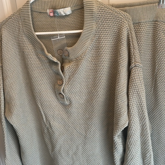 NWOT Free People Hailee Sweater Set Khaki - Picture 4 of 10